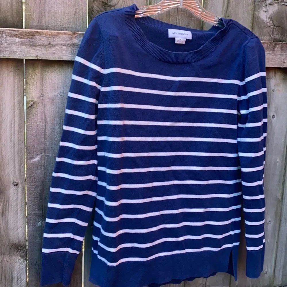 Liz Claiborne Sweater sz. S